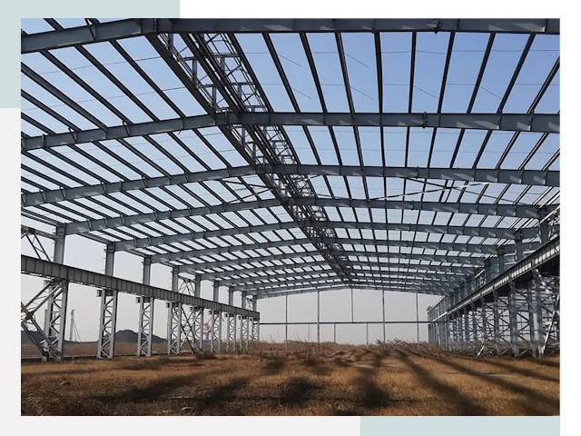 Строительство ангаров в Луге от 619 руб за м2