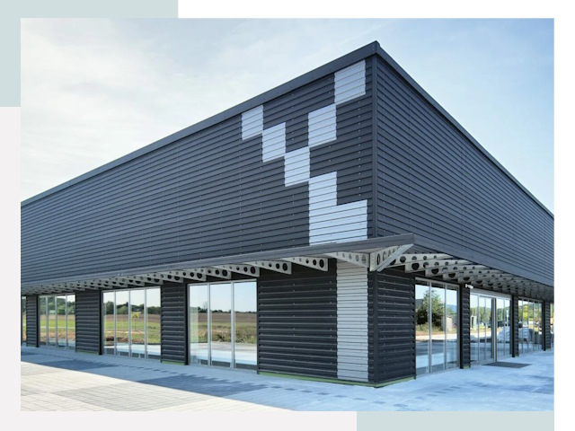 Торговые здания в Луга от 619 руб. за м2