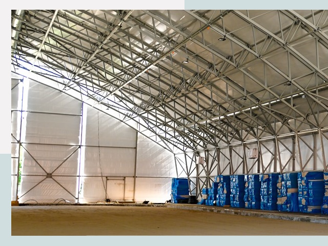 Строительство крытых катков в Луге