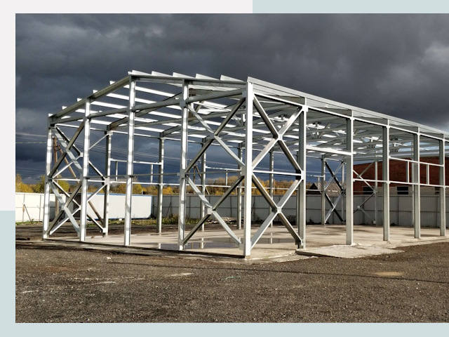 Двускатные ангары в Луга от 619 руб. за квадрат