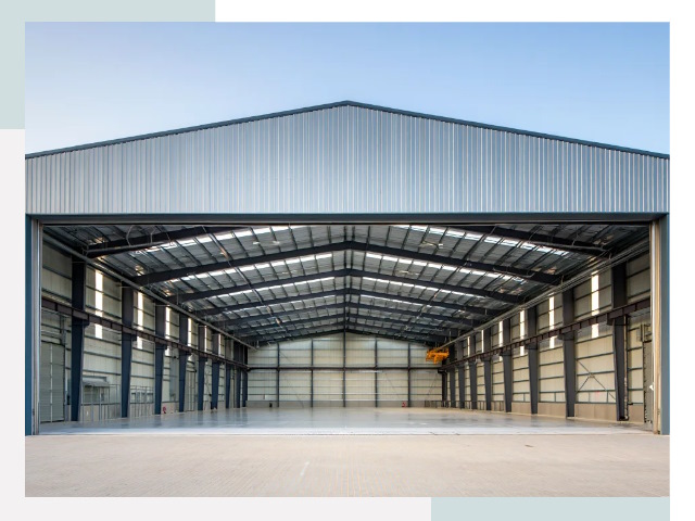 Большие ангары в Луге