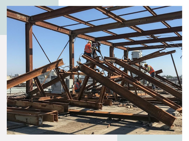 Демонтаж металлоконструкций в Луге от 619 руб.